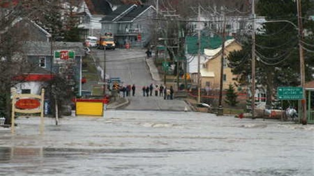 Inondations à Pohénégamook et Rivière-Bleue en photos