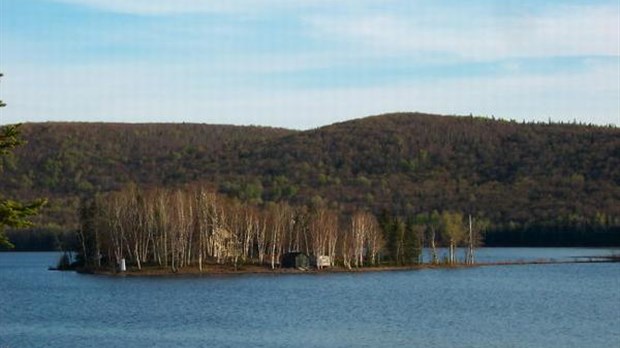 Randonnée familiale en vélo sur le circuit du lac Méruimticook