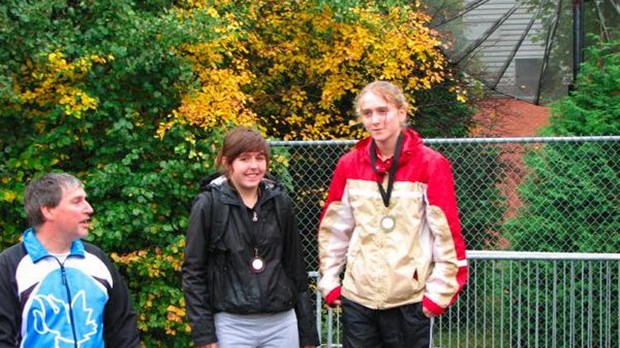 38 coureurs bravent la pluie au Parc des Chutes