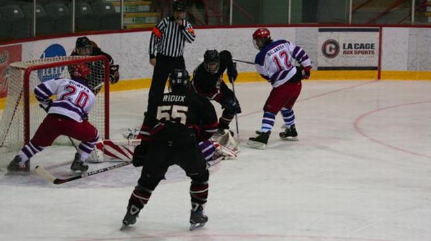 Début des séries dans la Ligue de hockey Junior AA