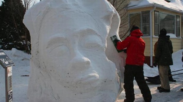 Le centre-ville s'anime : les sculptures en photos