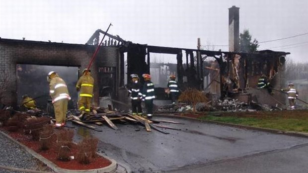 Incendie majeur à Pohénégamook