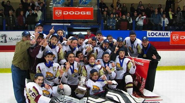 Revivez l'exploit du Promutuel bantam AA lors d'un reportage sur la Coupe Dodge