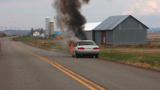 Voiture en feu!