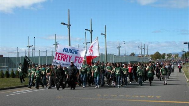 L’École secondaire de Rivière-du-Loup marche pour la vie