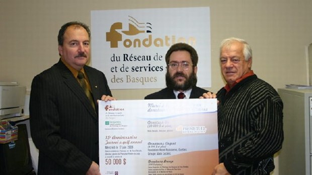 Une plaque pour sougliner la générosité envers la FRSSS des Basques