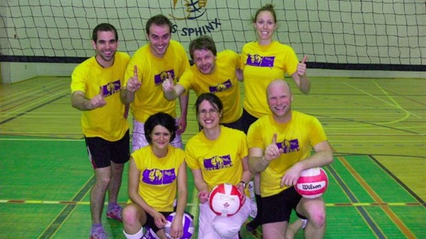 Clinique Physio Frontenac champion au volleyball