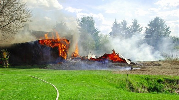 Incendie de fermette à Cabano