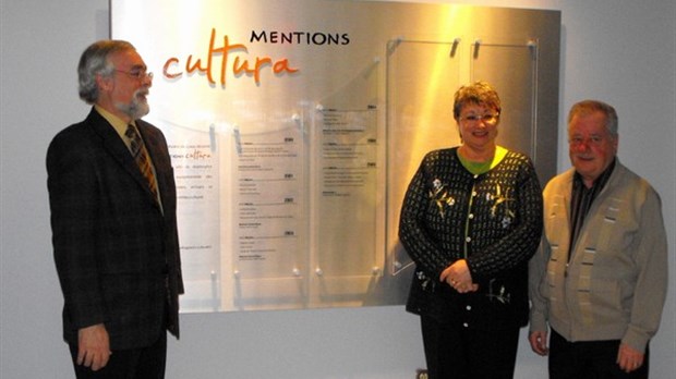 Mentions CULTURA 2010: l’occasion de rendre hommage aux développeurs culturels