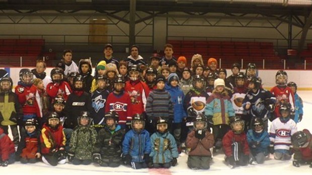 Plus de 50 jeunes au patinothon de l'Océanic