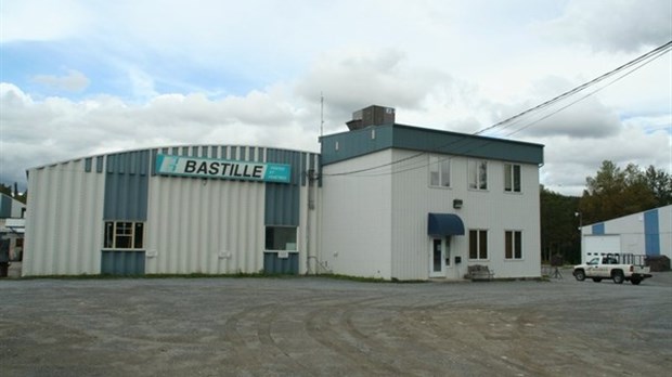 Les employés de Bastille Portes et Fenêtres prêts à tout pour relancer l'usine