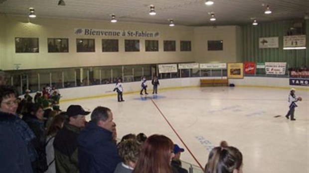 Tournoi de balle donnée.. sur glace!