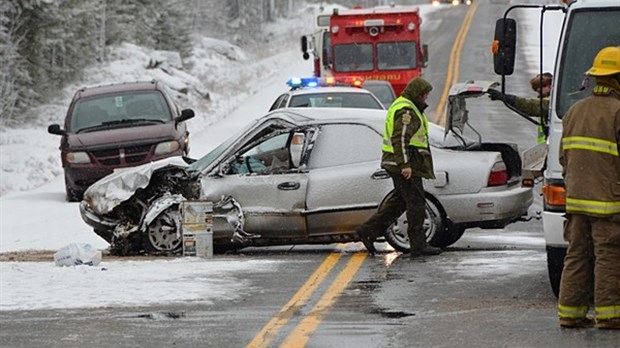 Collision frontale sur la route 289