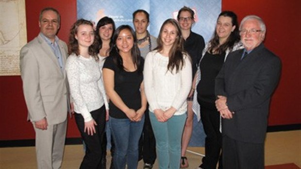 Remise de bourses aux candidats du concours Forces AVENIR au collégial