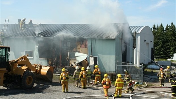 Incendie majeur à Récupération des Basques