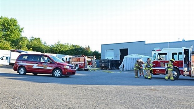 Intervention incendie au Centre de matières recyclables de Rivière-du-Loup