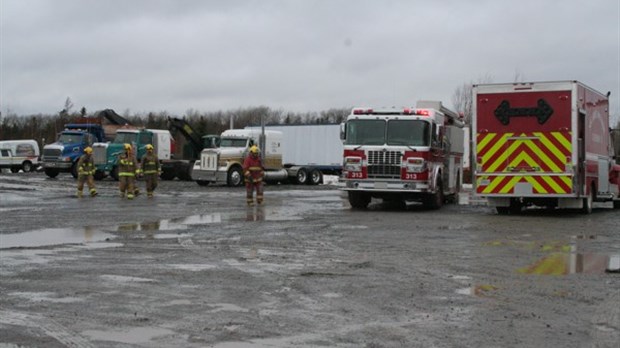 Incendie maitrisé chez Service Mécanique EGR