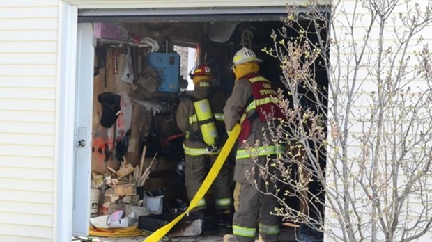 Début d’incendie dans un garage