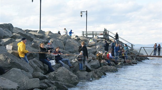 Des pêcheurs de tous âges à Notre-Dame-du-Portage