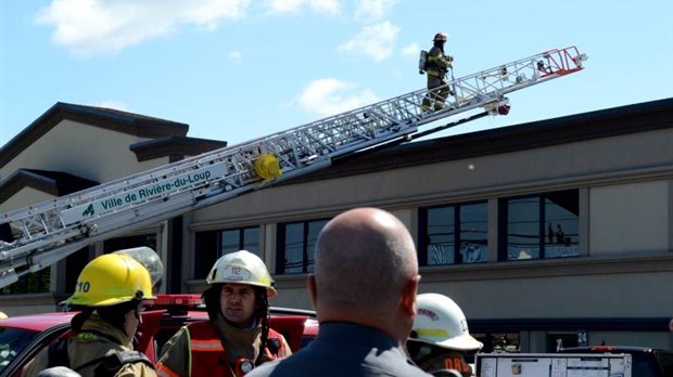 Début d'incendie chez Lepage Millwork