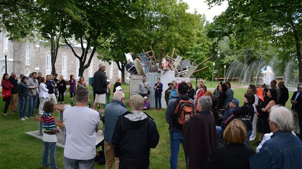 « Les Flaneurs » prennent possession de la rue Lafontaine