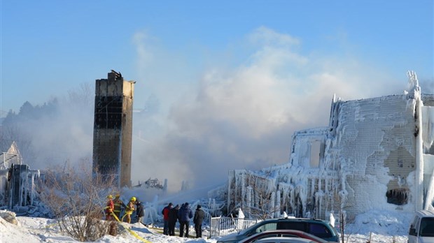 Incendie à L'Isle-Verte: une enquête ardue