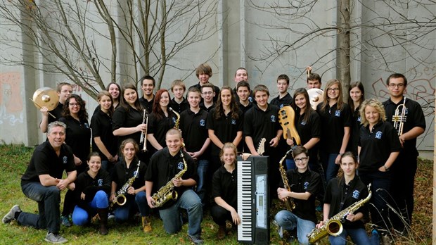 Le Stage Band Élite se prépare pour le Festival de musique de Boston