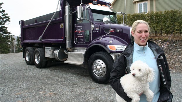 Audrey Dickner, une pionnière dans le camionnage