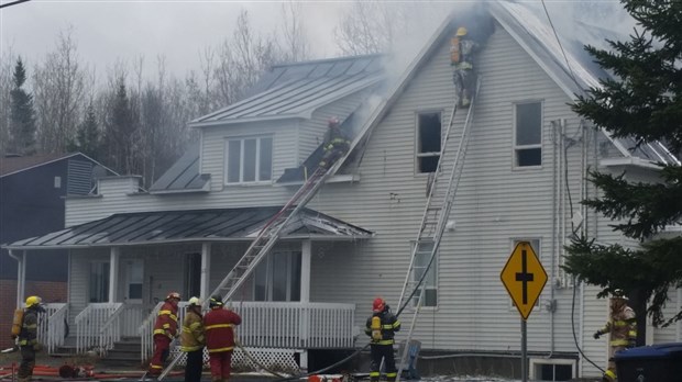 Incendie d’un immeuble à logements à Dégelis