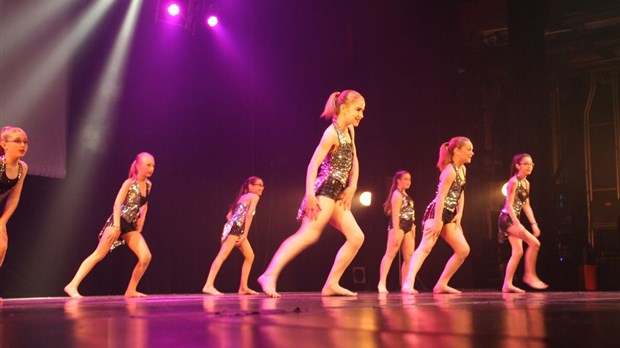 District Danza présente son spectacle de fin d'année devant une foule nombreuse