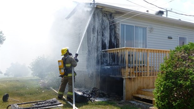 Incendie maitrisé à Saint-Pascal