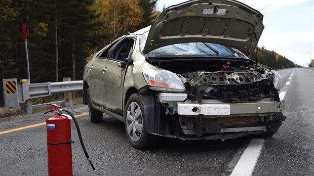 Capotage sur l'autoroute 20