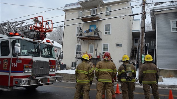 Odeur de fumée sur la rue Témiscouata