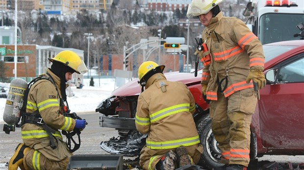 Collision sur le boulevard Armand-Thériault