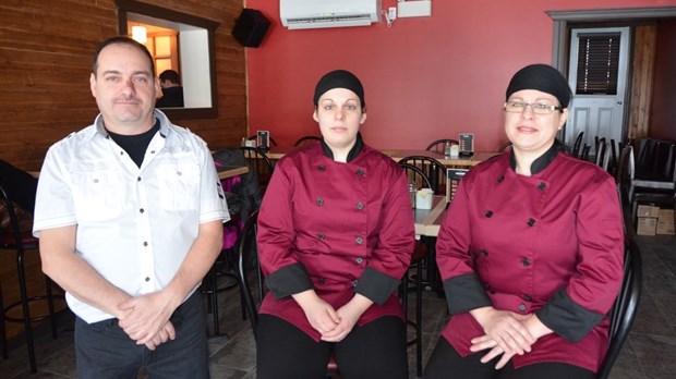 Ouverture du Resto-Bar Le Stela dans le quartier Cabano