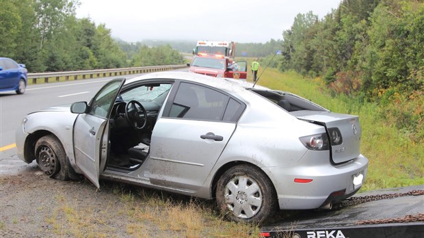 Capotage sur l'autoroute 20