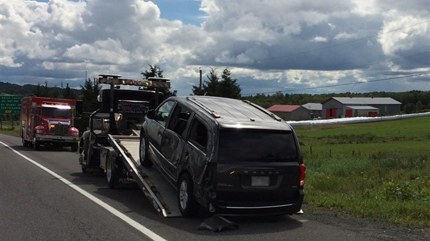 Collision entre un autobus et une minifourgonnette