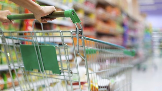 Acheter uniquement des aliments du Québec coute moins cher