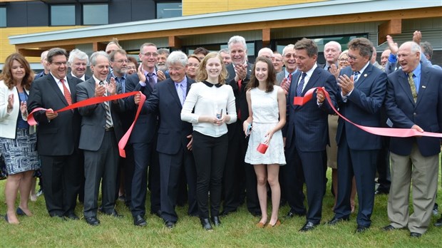 Le nouveau bâtiment de la MRC porte officiellement le nom de Claude Béchard