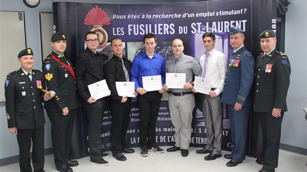 Assermentation au régiment Les Fusiliers du St-Laurent