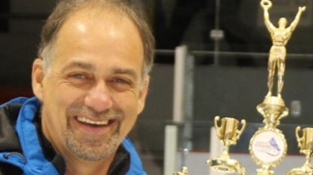 Rémi Lévesque, champion provincial de ballon sur glace