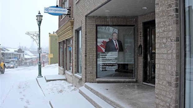 Bernard Généreux inaugure ses locaux