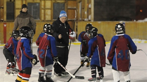 Des jeunes heureux grâce à Jérôme Lévesque