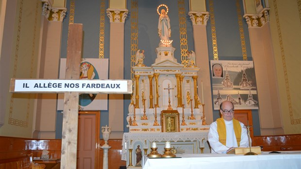 «La Semaine Sainte, c’est le cœur de notre foi» - le curé Normand Lamarre