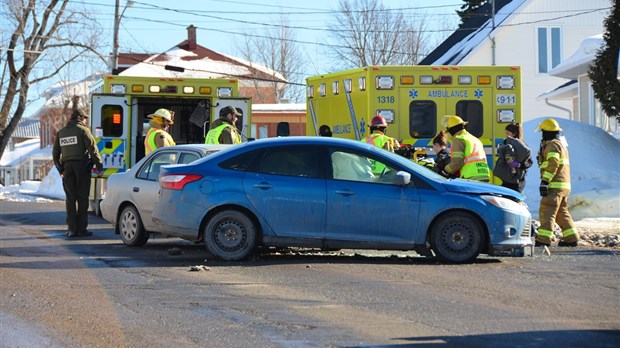 Collision latérale sur la rue St-Pierre 