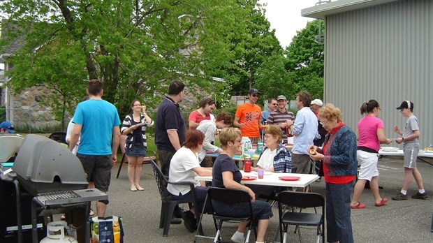 Fête des voisins à Rivière-du-Loup le 10 juin