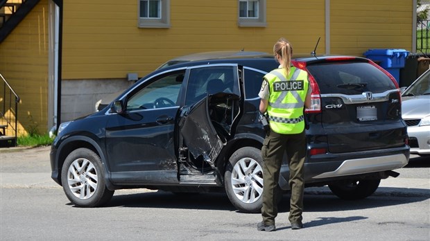 Collision latérale sur la rue de l’Hôtel-de-Ville 