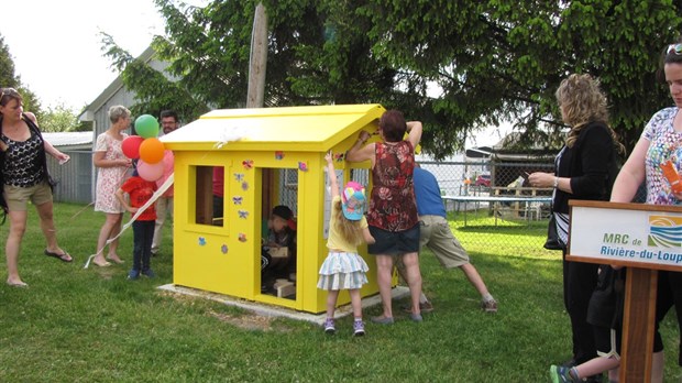 Inauguration d’une maisonnette pour les tout-petits au parc St-Marc