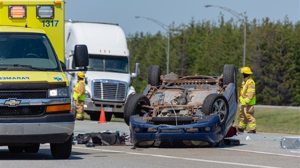 Capotage sur l’autoroute 20 à Rivière-du-Loup 