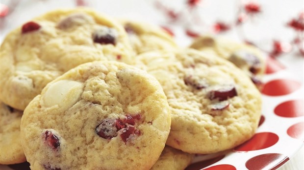  Biscuits festifs aux canneberges et au chocolat blanc